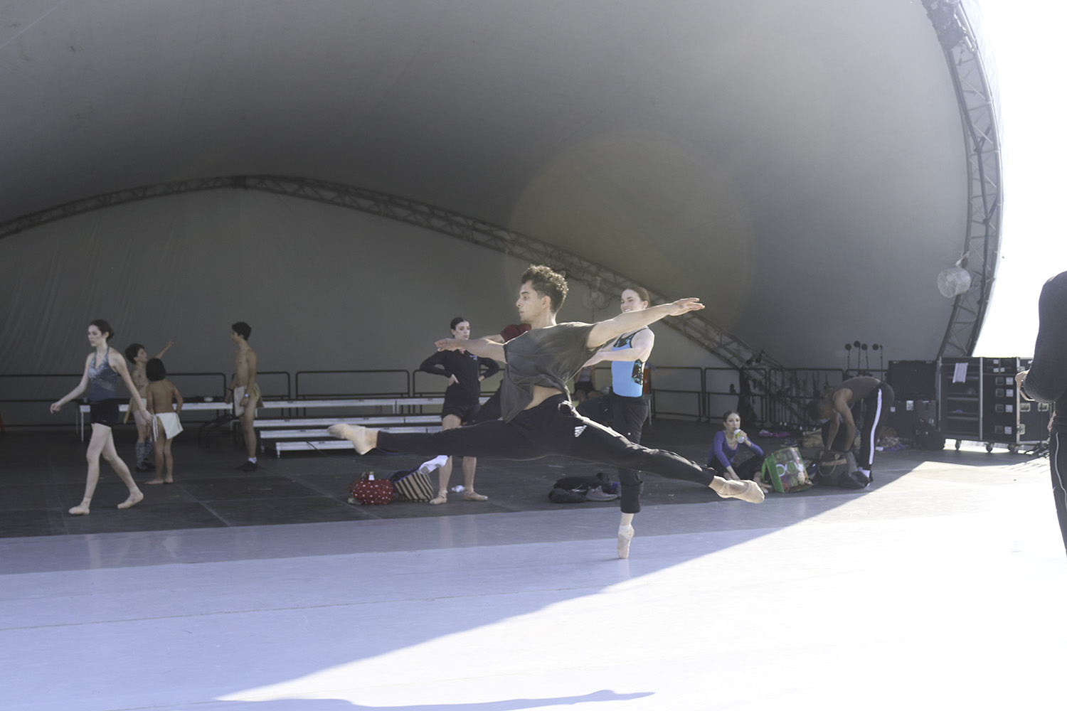 dancers again